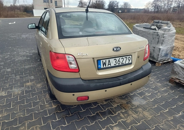 Kia Rio cena 6500 przebieg: 280000, rok produkcji 2006 z Warszawa małe 92